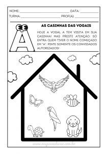 História e atividades “As casinhas das vogais”!